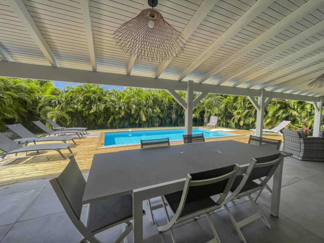 8-Location villa piscine Saint François Guadeloupe_terrasse